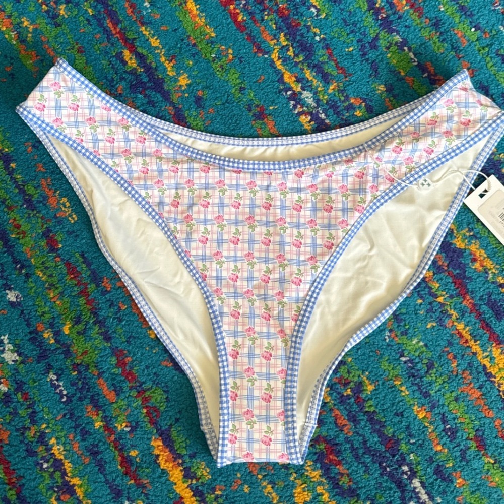 NWT Frankies Bikinis Catalina Full Coverage Bottom in Rose Picnic Gingham Size L